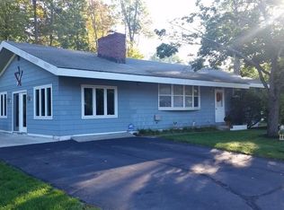 24 Montrose St, Fitchburg, MA 01420