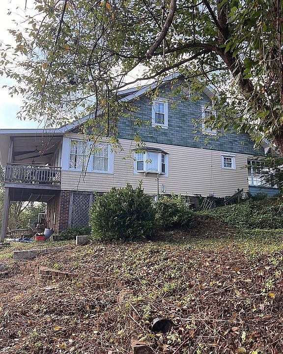 2nd image of 428 Oakland Ave