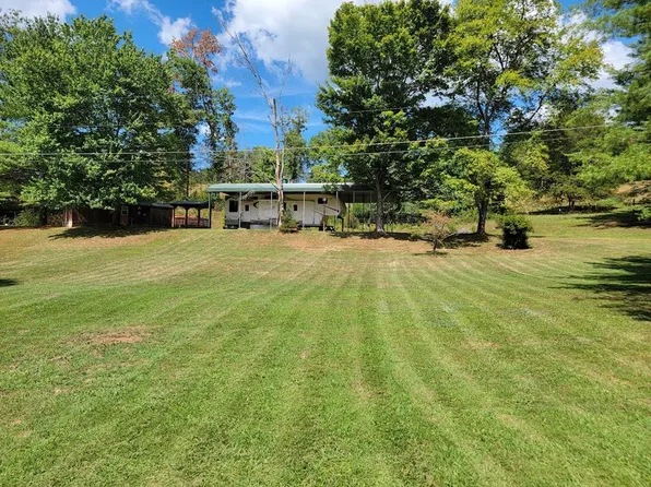 627 Louisa Chapel Rd, Franklin, NC 28734