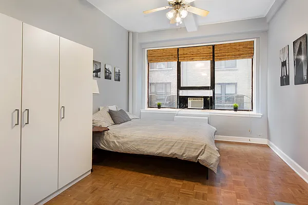 Rented by Douglas Elliman | media 19