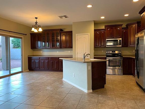 2nd image of 7720 S 70th Ln