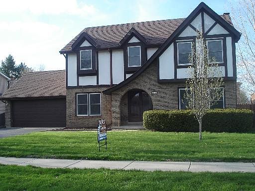 1st image of 215 N Whispering Hills Dr