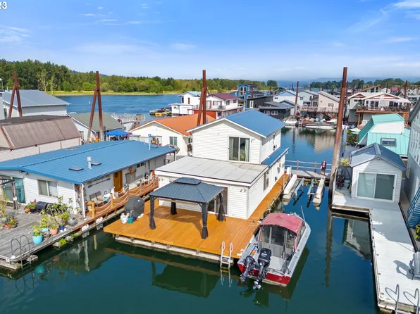 18989 NE Marine Dr Unit 61, Portland, OR 97230