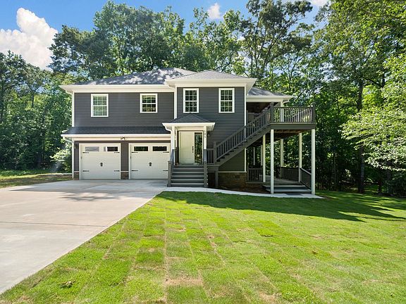 2nd image of 105 Northshore Dr