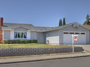 9937 Via Debbie, Santee, CA 92071