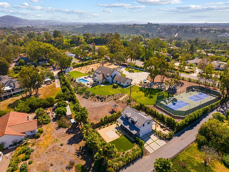 6190 Rancho Diegueno Rd — Photo 34