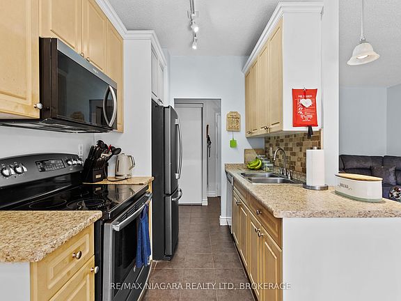 5th image of 6390 Huggins St #107