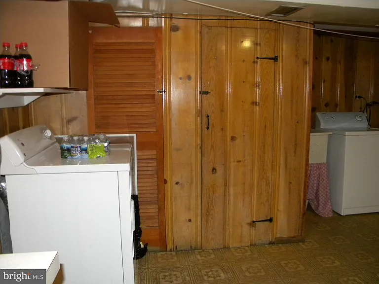 325 Imla St — Photo 21
