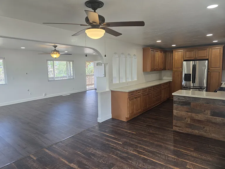 1221 Topper Ln — Photo 17