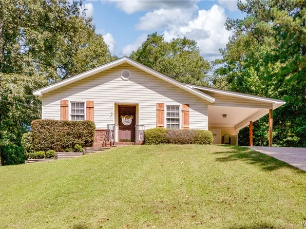 13871 New Orleans Dr, Coker, AL 35452