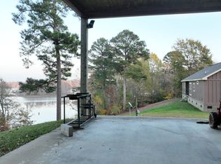 940 Stewart St #12/13, Many, LA 71449