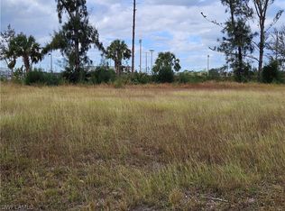 3816 NE 23rd Ave, Cape Coral, FL 33909