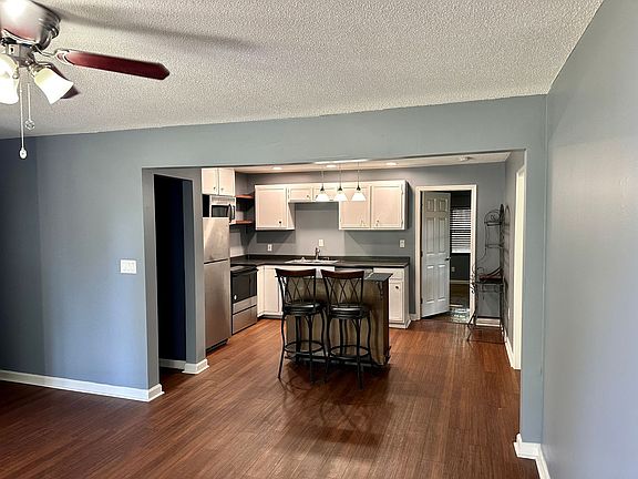 5th image of 506 Lucian Ct