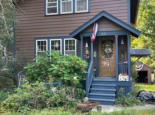 531 W 3rd St, Rochester, MI 48307