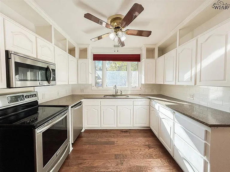 3204 Martin Blvd — Photo 7