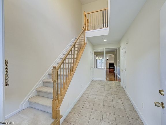 3rd image of 223 Emily Pl