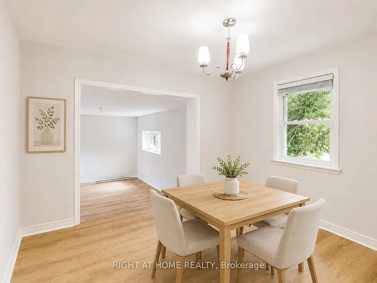 55 Verwood Ave #MAIN — Photo 11