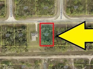 2422 Mabry St, Alva, FL 33920