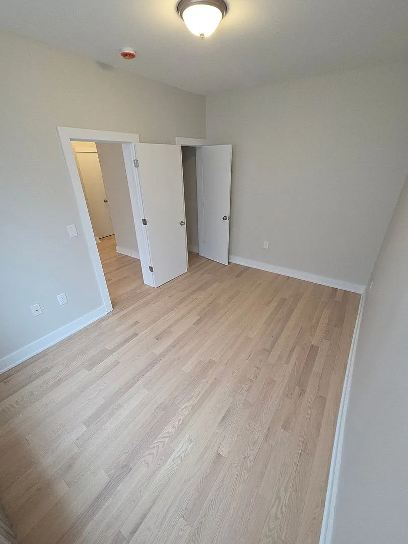 380 - 37 Hague Street Realty, Llc — Photo 4