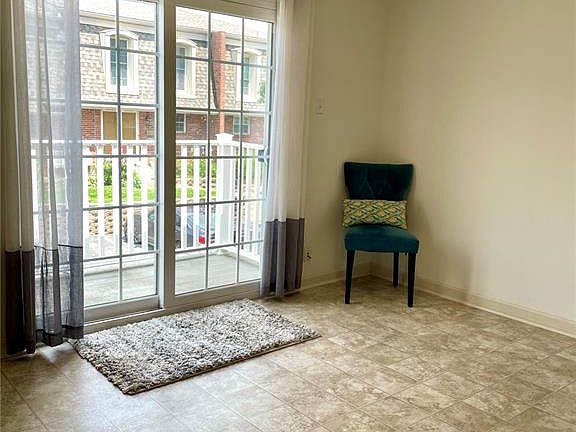 4th image of 4342 Forest De Ville Dr APT H