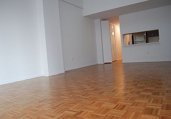2nd image of 46 Fulton St #2D