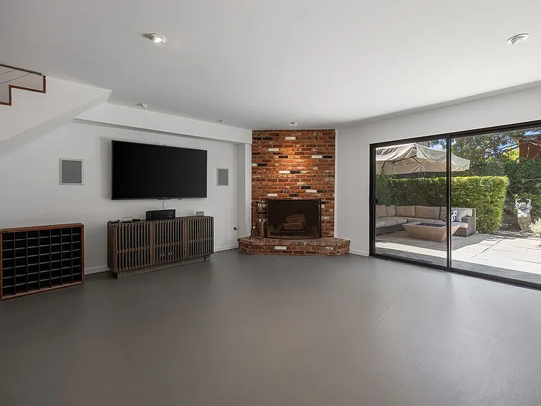 3655 May St — Photo 19