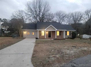 709 Loyola Ln, Fayetteville, NC 28311