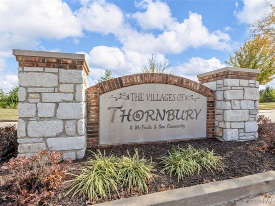 818 Brookmead Dr, O'Fallon, MO 63366