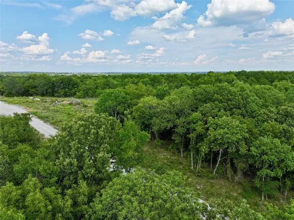 33 E Buffalo Springs Ct, Sulphur, OK 73086