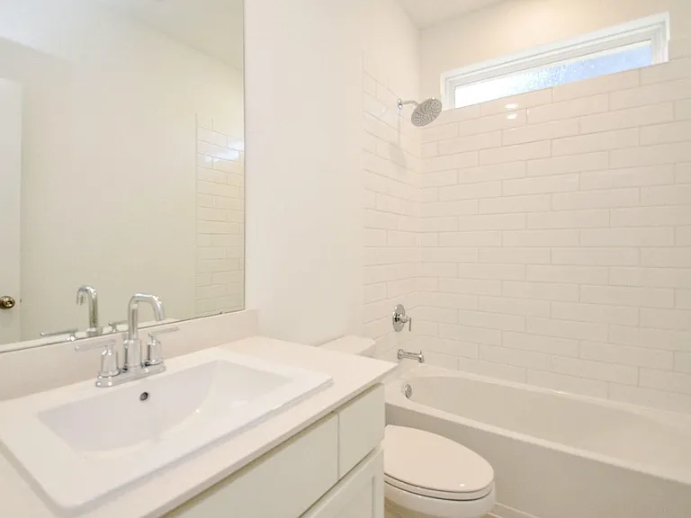 2708 Pine Bluff Dr — Photo 8