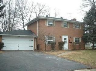 275 Broken Arrow Rd, Columbus, OH 43230