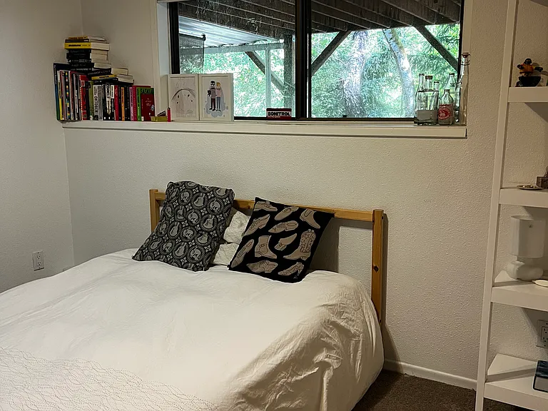 10065 NW Ash St — Photo 85