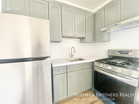 2nd image of 262 S Mariposa Ave #100