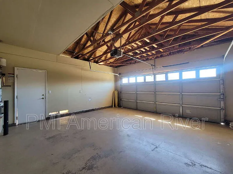 10920 Bellone Way — Photo 16