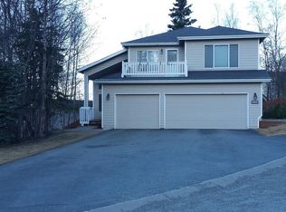 10740 Sarah Barton Cir, Eagle River, AK 99577