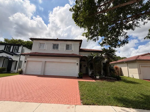 2116 NE 38th Rd, Homestead, FL 33033