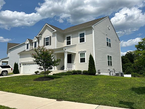 2nd image of 1323 N Sewards Ct