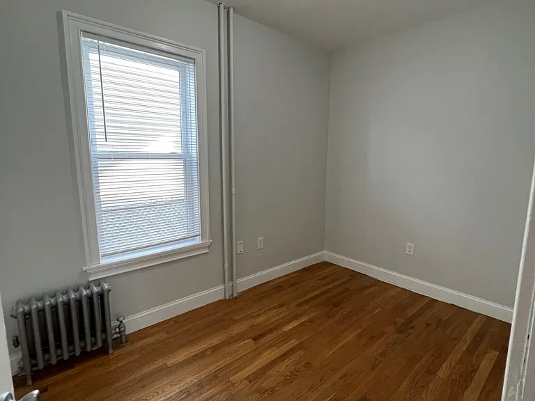 179 Belmont St — Photo 6
