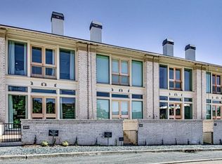 570 Heatherden Ave, Fayetteville, GA 30214