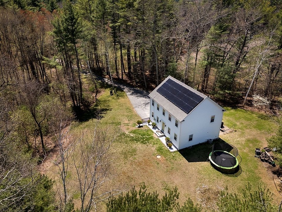 1st image of 72 New Braintree Rd