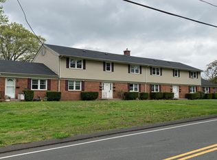 295 Bidwell St APT I, Manchester, CT 06040