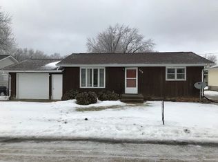 709 Fowler Rd, Fulton, IL 61252