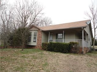 1744 Broadripple Dr, Clarksville, TN 37042
