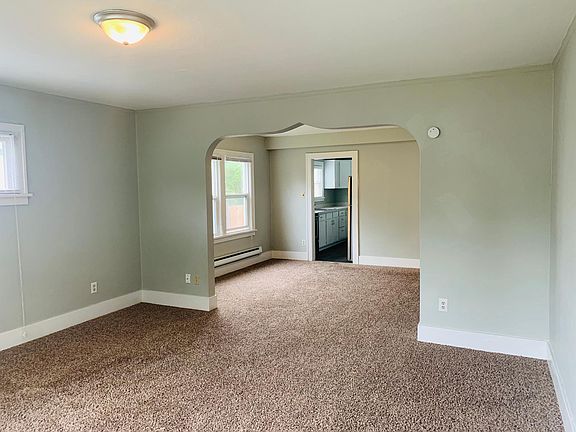 5th image of 802 S Cushman Ave APT 2
