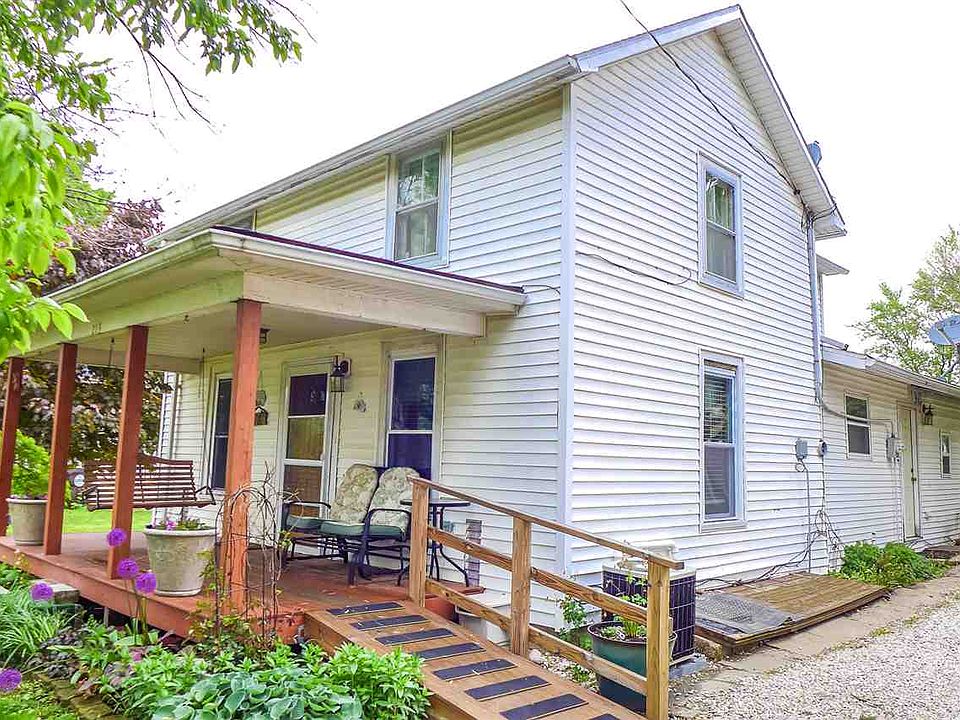 1st image of 213 W Knoxville St