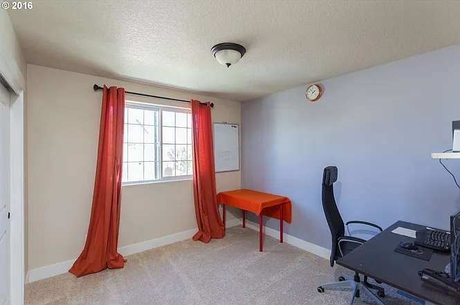 7697 NE Prefontaine St — Photo 16