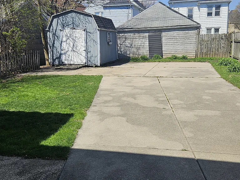 38 Delham Ave #1 — Photo 2