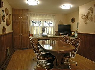 Breakfast nook