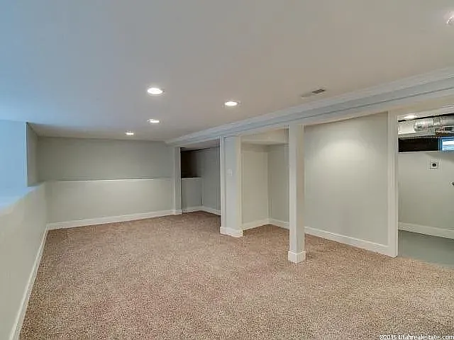 169 E Kelsey Ave — Photo 10