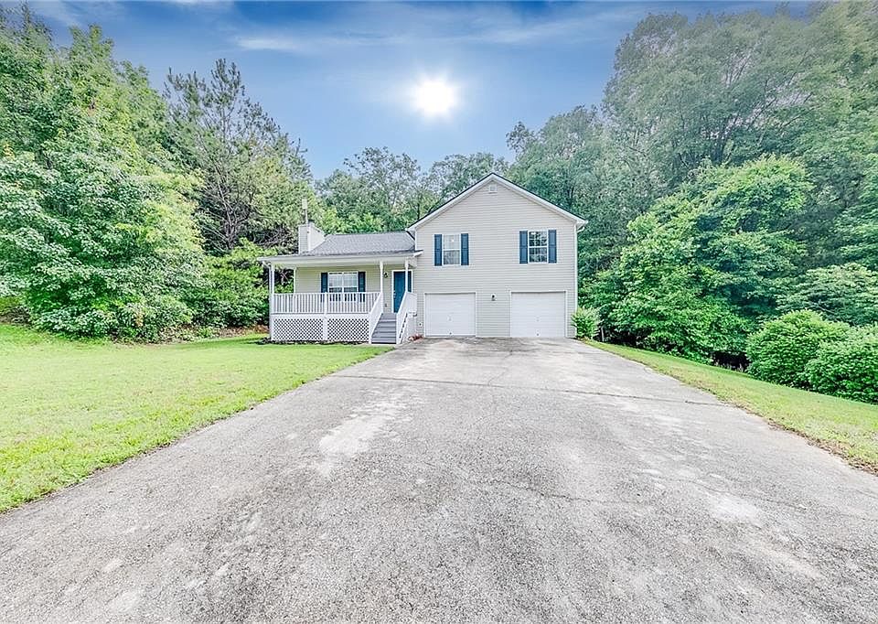 1st image of 3639 Silver Creek Dr